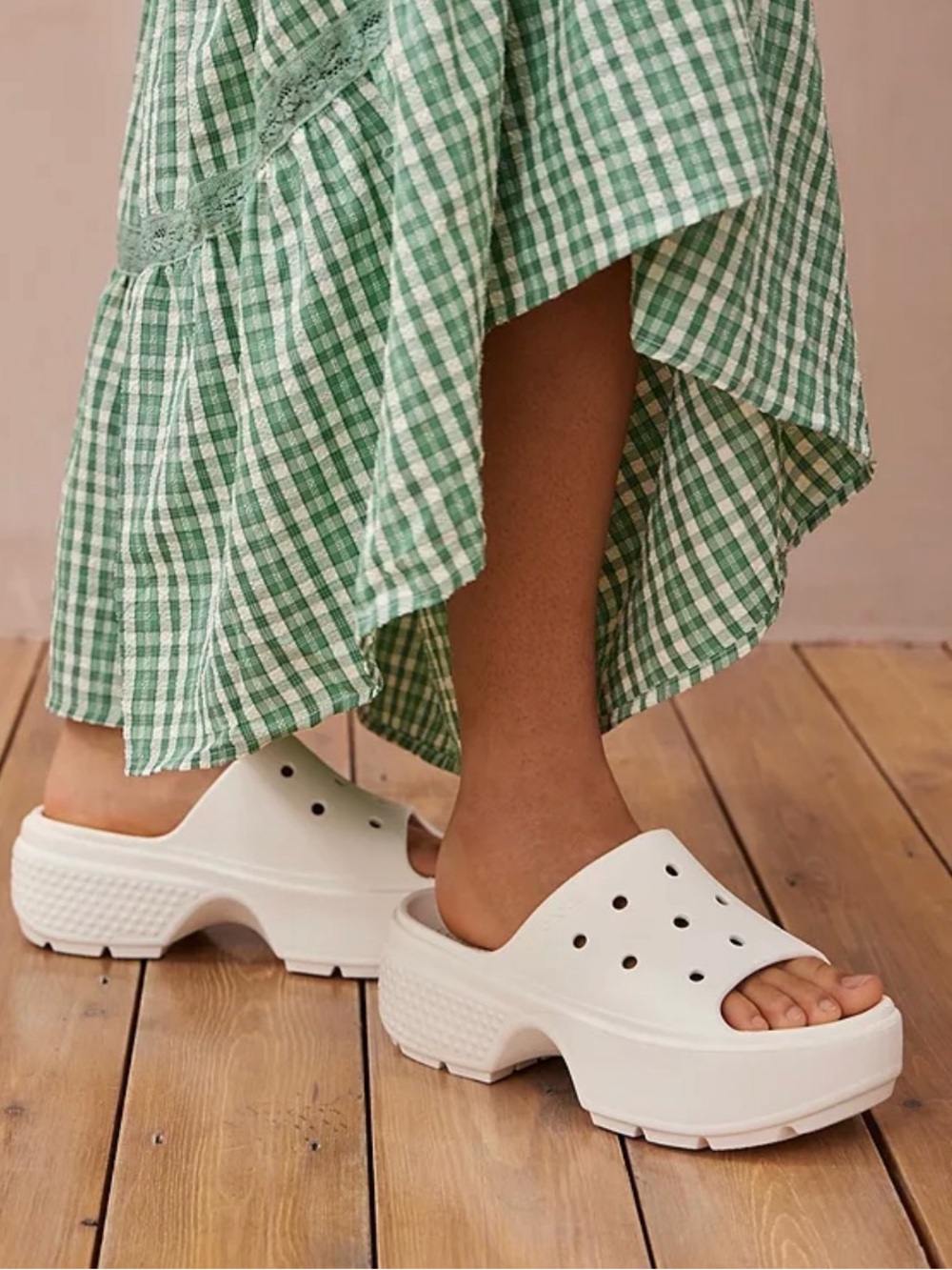 Crocs Stomp Slide Chalk White Platform Sandals Womens Size 8 209346-0WV NWT